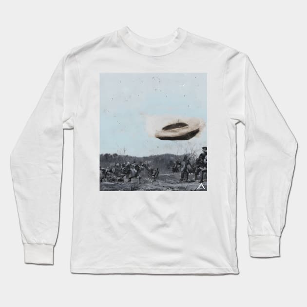 A UFO Landing in the Civil War Long Sleeve T-Shirt by Avedaz